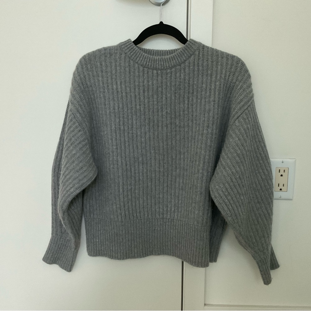Allude Grey Sweater